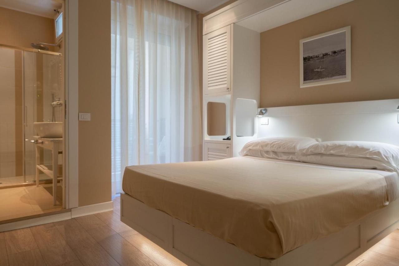 Hotel Bristol Cattolica Ngoại thất bức ảnh