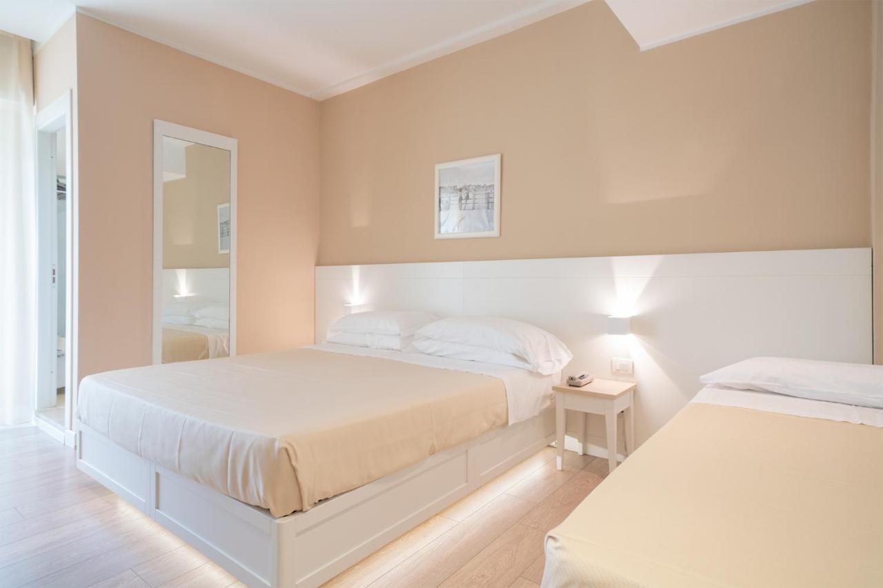 Hotel Bristol Cattolica Ngoại thất bức ảnh
