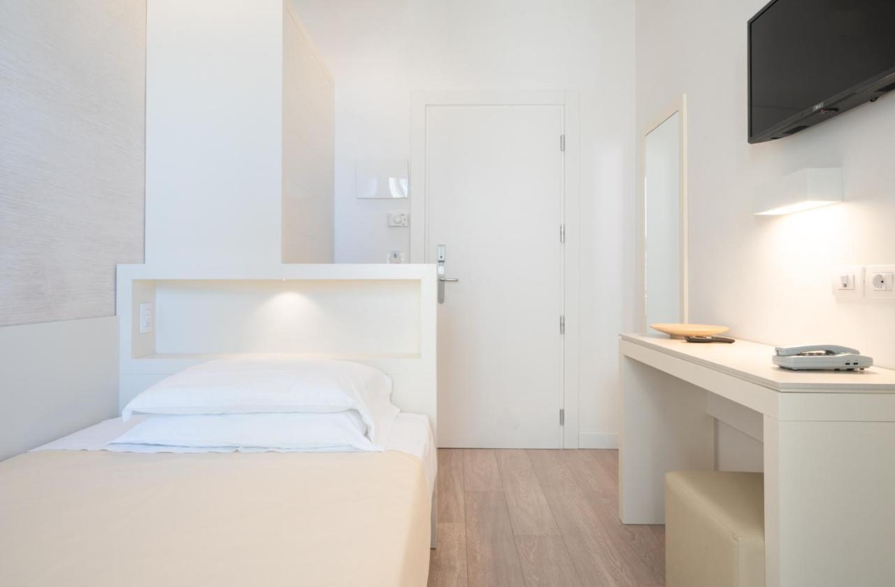 Hotel Bristol Cattolica Ngoại thất bức ảnh
