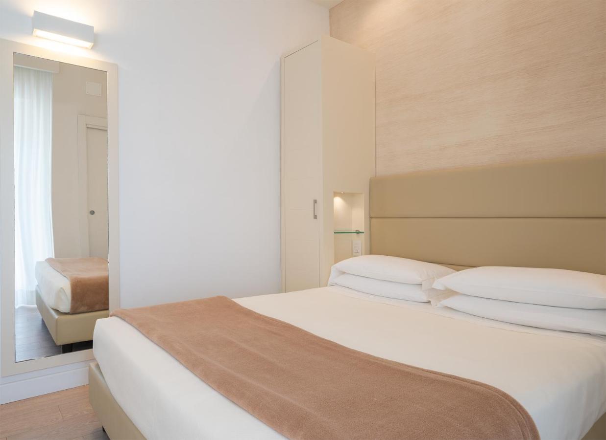 Hotel Bristol Cattolica Ngoại thất bức ảnh