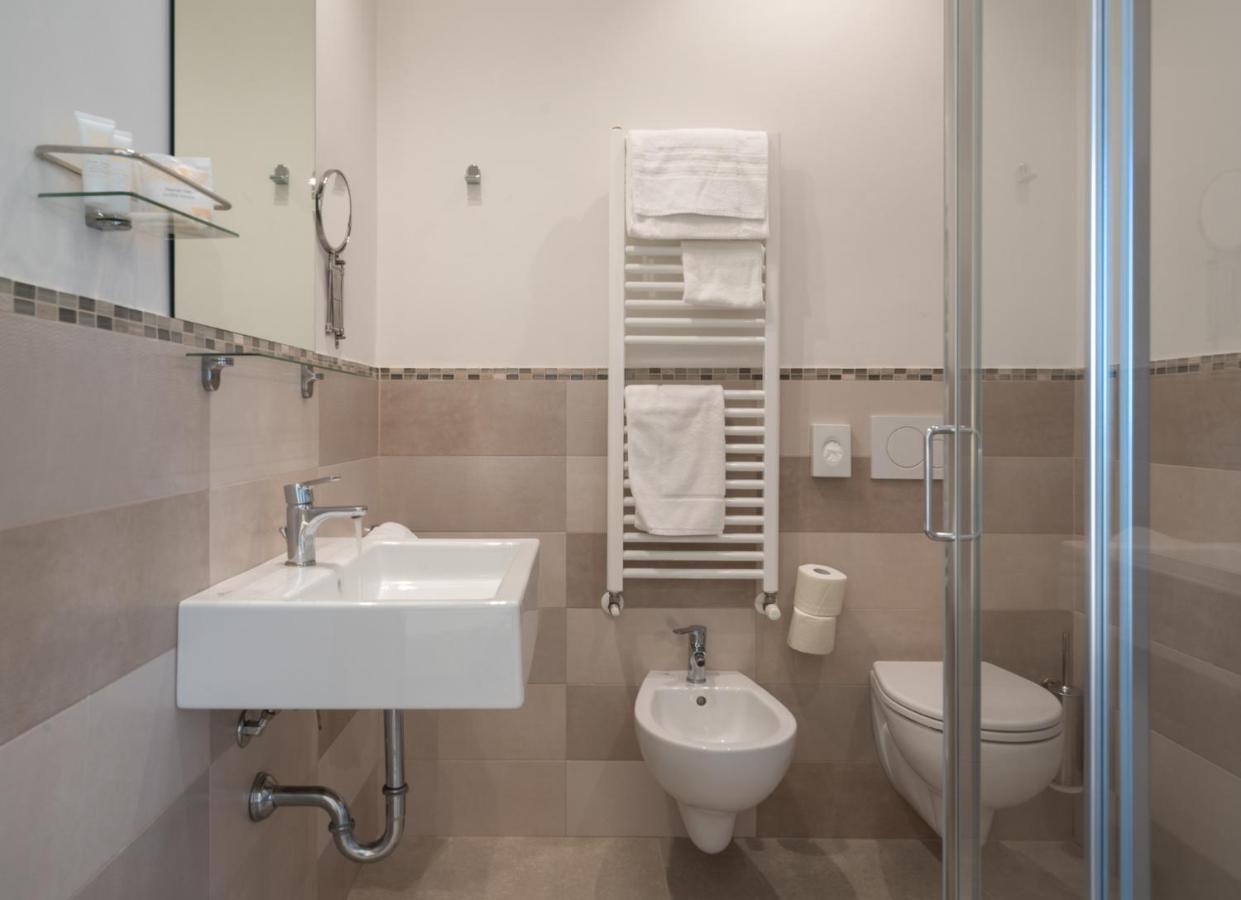 Hotel Bristol Cattolica Ngoại thất bức ảnh
