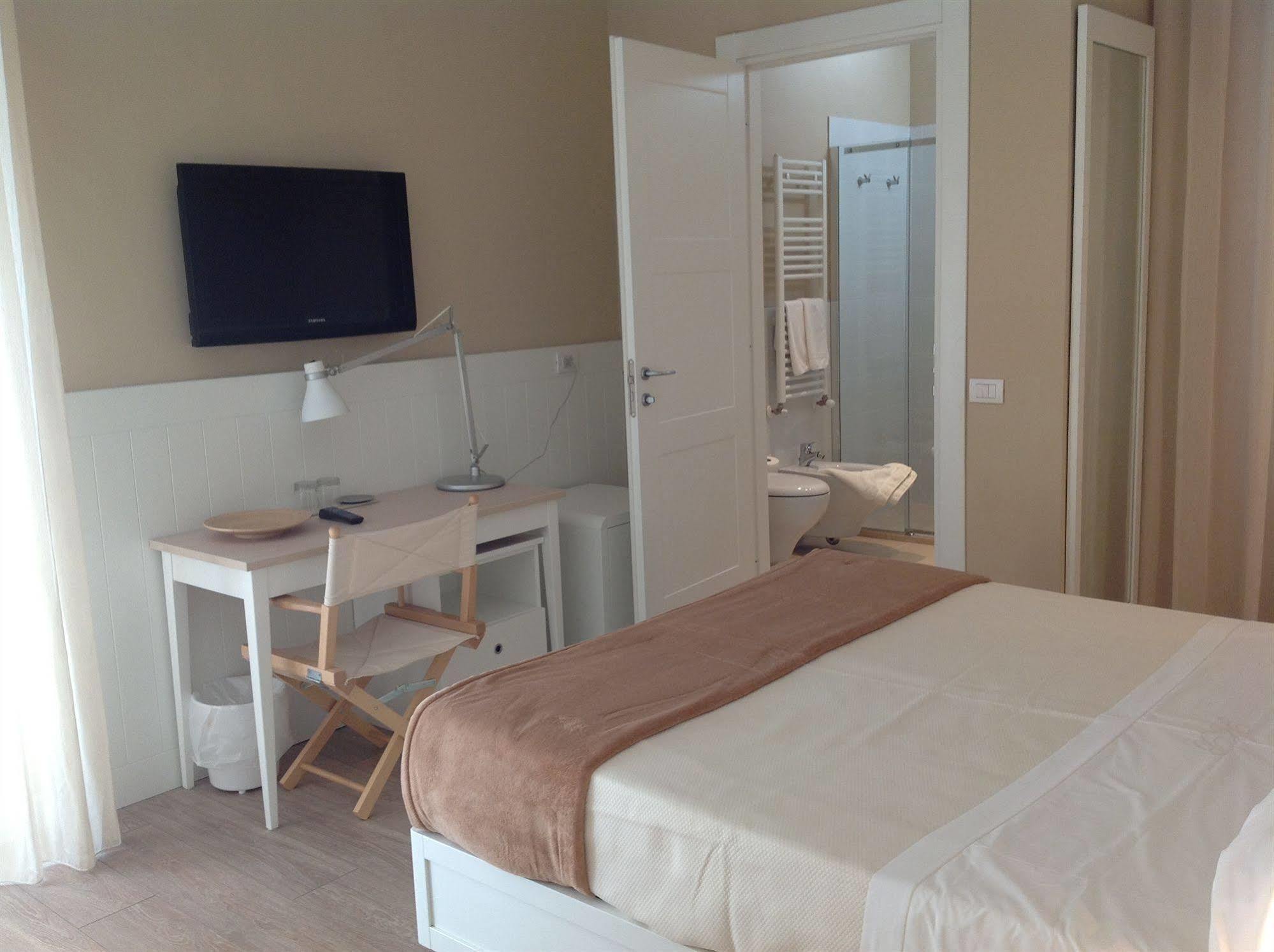 Hotel Bristol Cattolica Ngoại thất bức ảnh