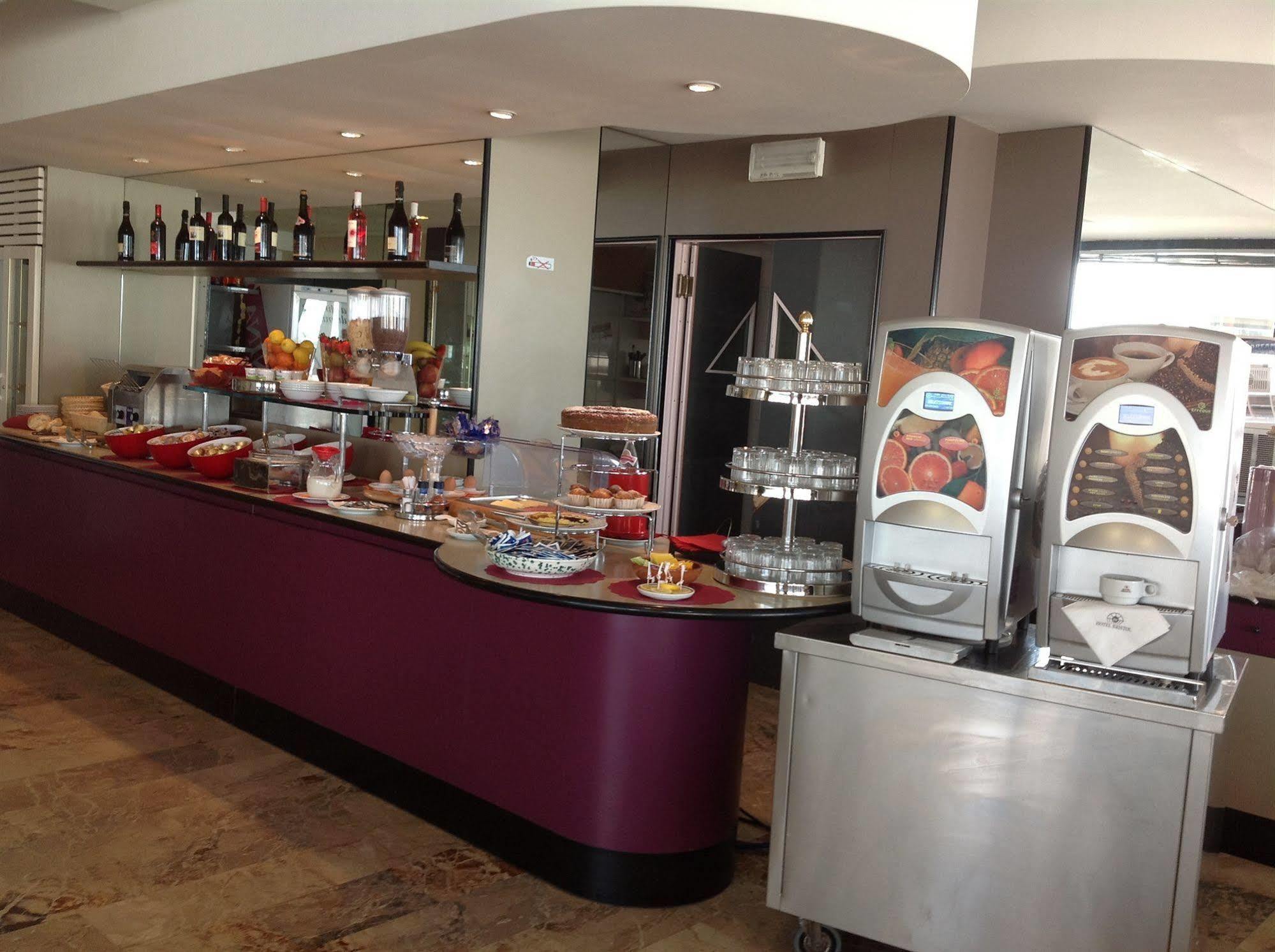 Hotel Bristol Cattolica Ngoại thất bức ảnh