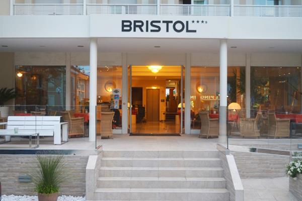 Hotel Bristol Cattolica Ngoại thất bức ảnh